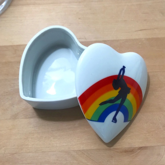 Ceramic Heart Shaped Trinket Box - Rainbow Skater - Picture 1 of 6